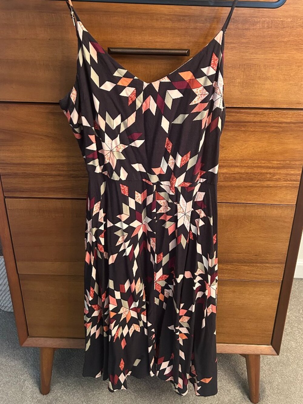Gap | Geometric Fit & Flare Cami Dress | M